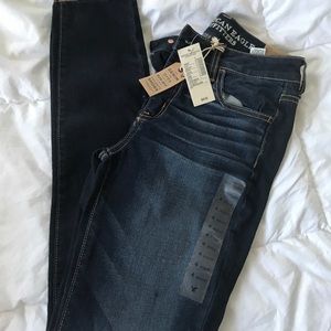 NWT American Eagle size 4 high rise jegging